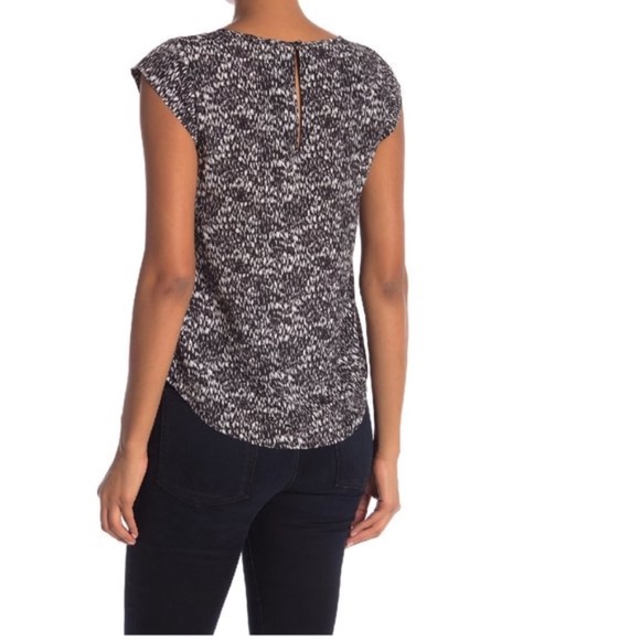 Joie Rancher Cap-Sleeve Printed Blouse - Picture 2 of 5